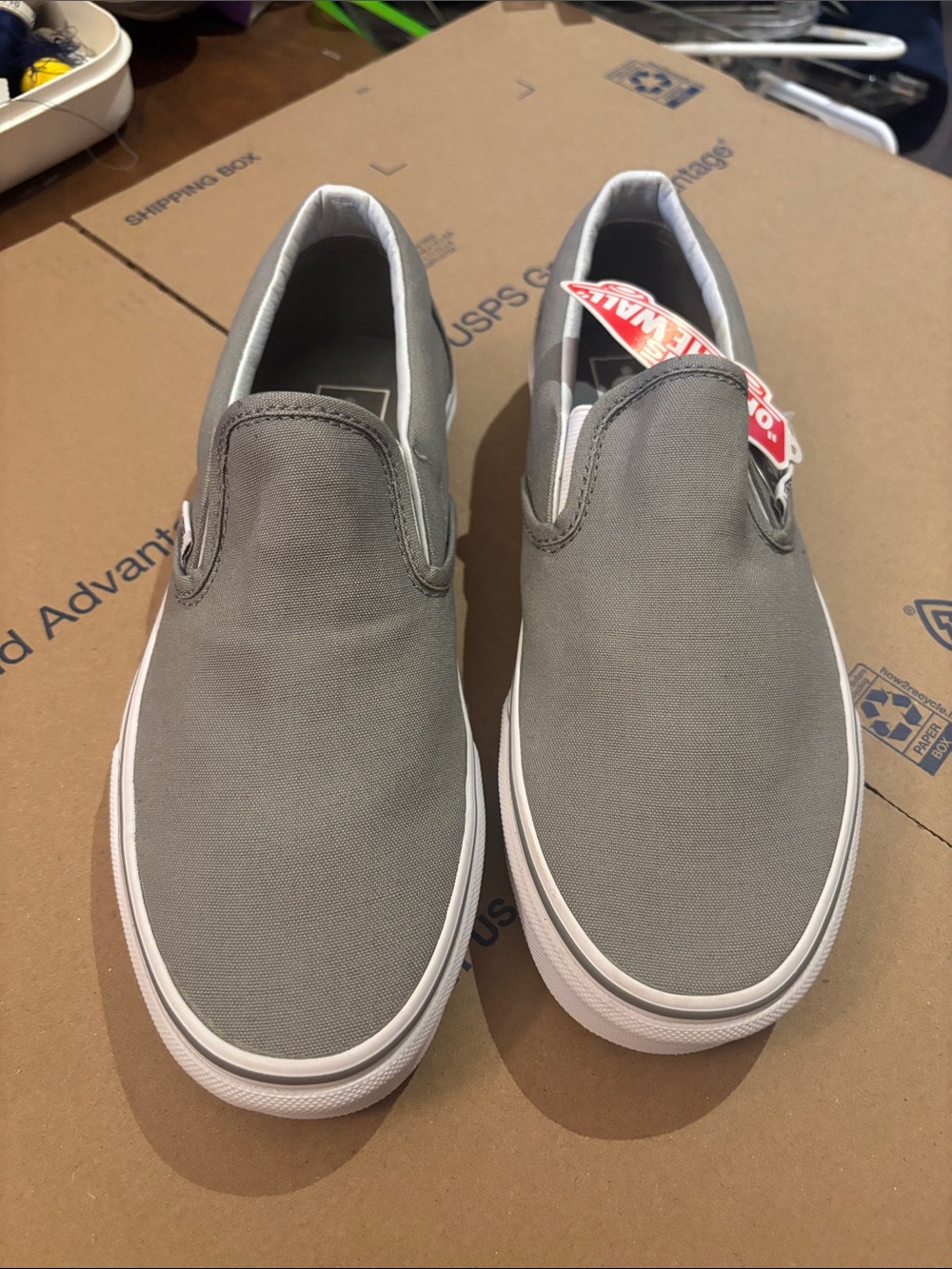 NWT Vans Classic Slip-On Canvas Loafers in Gray
